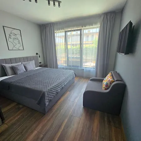 Felicity, Private Pool With Heating And Salt Water * Lozenec