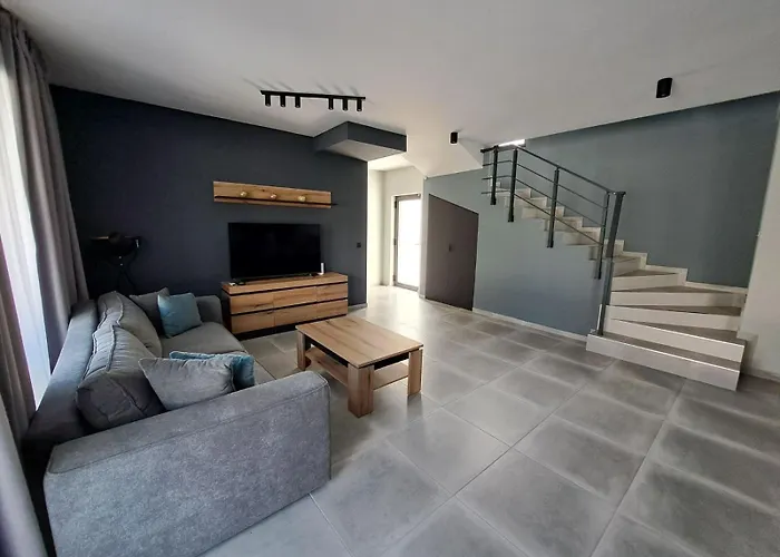 Felicity, Private Pool With Heating And Salt Water * Lozenets